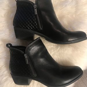 Black Lucky Brand ankle booties with low heel